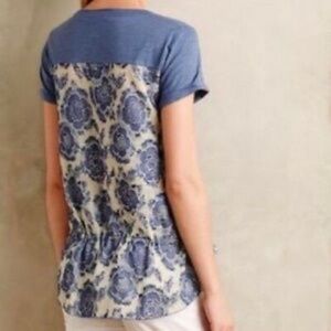 Anthropologie damask Floral contrast T-shirt
